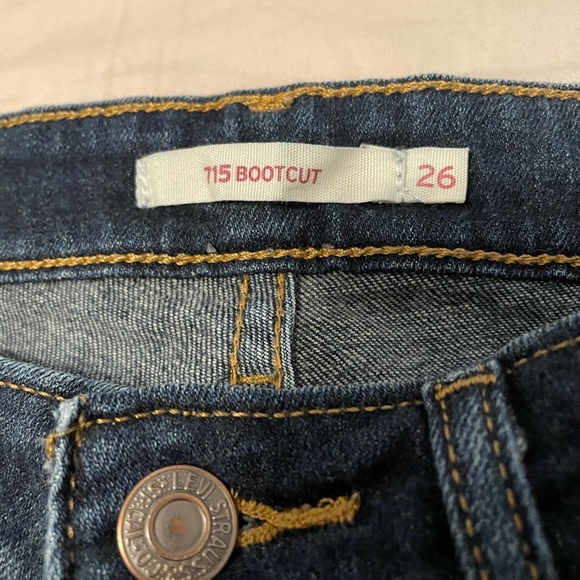 Levi’s Bootcut Jeans - Picture 3 of 8